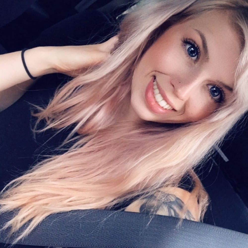 Meet your Posher, Lauren